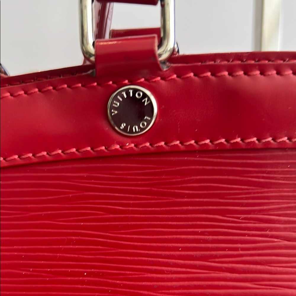 Louis Vuitton Red Epi Leather Brea MM Bag - Picture 2 of 9